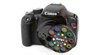 Swappable Lens Wheel Puts 18 Crappy Filters On Your DSLR